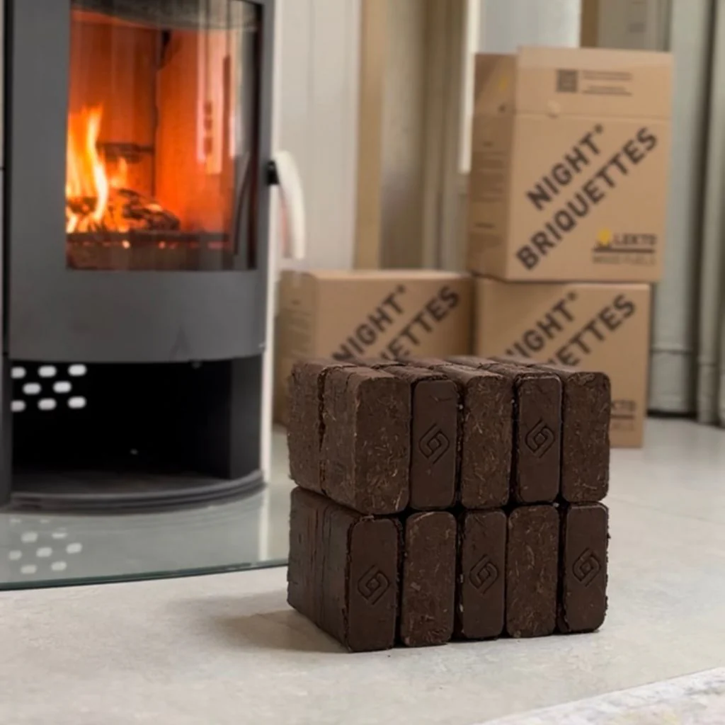 Night Briquettes - Image 8